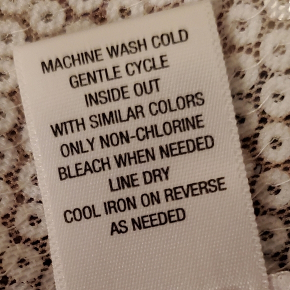 Xhilaration Sleeveless Gray Pink Floral Graphic Sequin Racerback Tank Top Size L - Picture 6 of 6